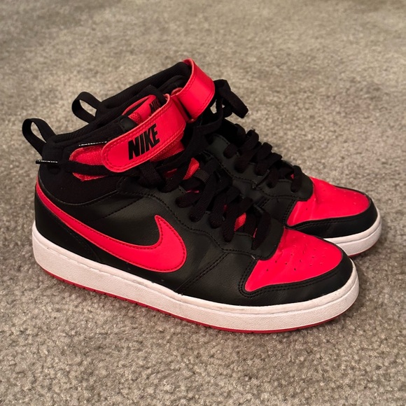 Nike Red and Black Great Condition from Nordstrom 6y - Picture 1 of 3